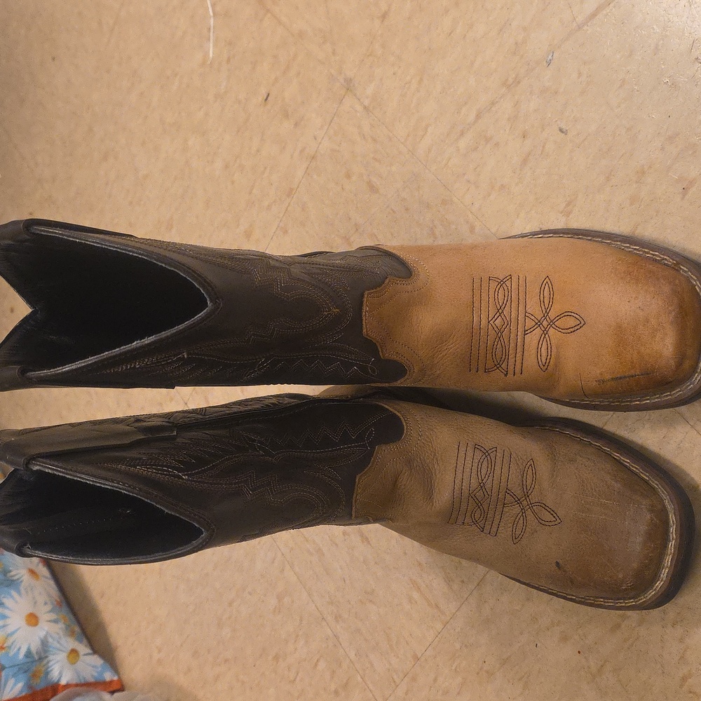J.B. Dillon kids boots size 5.5 Lightly Worn